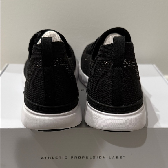 APL Techloom Breeze main image 5